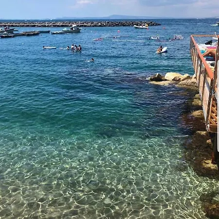 Casa Marida Sea View ヴィーコ・エクエンセ